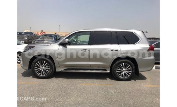 Sayi Imported Lexus LX Sauran Mota in Import - Dubai a Ashanti Sayi Imported Lexus LX Sauran Mota in Import - Dubai a Ashanti