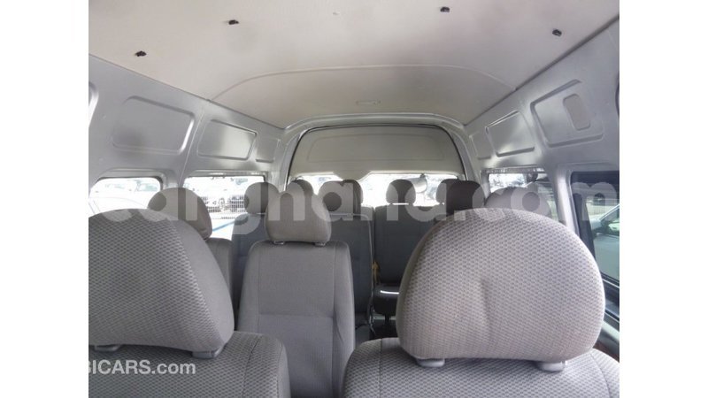 Big with watermark toyota hiace ashanti import dubai 21665