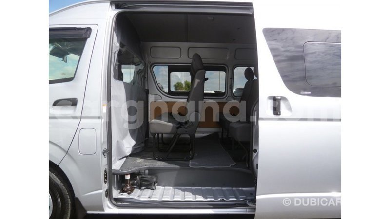 Big with watermark toyota hiace ashanti import dubai 21665