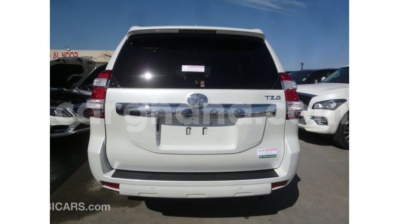 Big with watermark toyota prado ashanti import dubai 21667