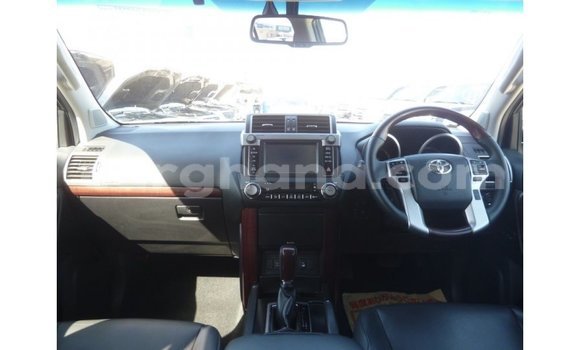 Ra Imported Toyota Prado funfun Ọkọ̀ in Import - Dubai ni Ashanti Ra Imported Toyota Prado funfun Ọkọ̀ in Import - Dubai ni Ashanti
