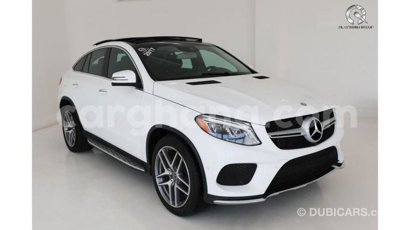 Big with watermark mercedes benz gle ashanti import dubai 21675