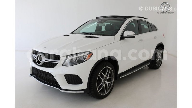 Big with watermark mercedes benz gle ashanti import dubai 21675