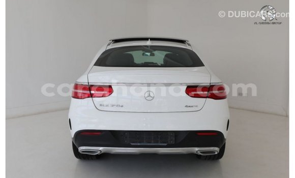 Ra Imported Mercedes‒Benz GLE funfun Ọkọ̀ in Import - Dubai ni Ashanti Ra Imported Mercedes‒Benz GLE funfun Ọkọ̀ in Import - Dubai ni Ashanti