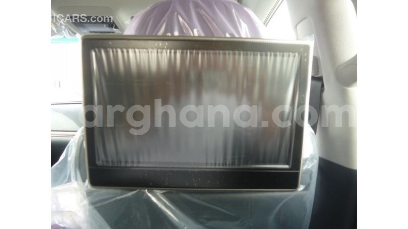 Big with watermark toyota land cruiser ashanti import dubai 21673