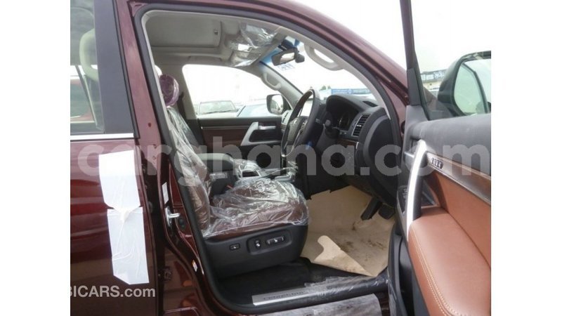 Big with watermark toyota land cruiser ashanti import dubai 21674