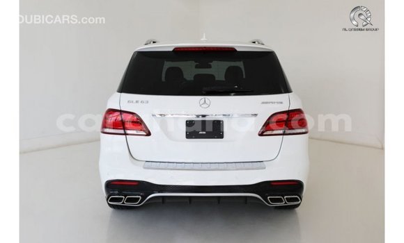 Ra Imported Mercedes‒Benz GLE funfun Ọkọ̀ in Import - Dubai ni Ashanti Ra Imported Mercedes‒Benz GLE funfun Ọkọ̀ in Import - Dubai ni Ashanti