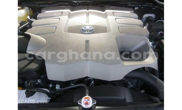 Buy Import Toyota Land Cruiser White Car in Import - Dubai in Ashanti Buy Import Toyota Land Cruiser White Car in Import - Dubai in Ashanti