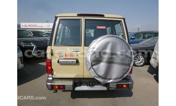 Ra Imported Toyota Land Cruiser Alagara Ọkọ̀ in Import - Dubai ni Ashanti Ra Imported Toyota Land Cruiser Alagara Ọkọ̀ in Import - Dubai ni Ashanti