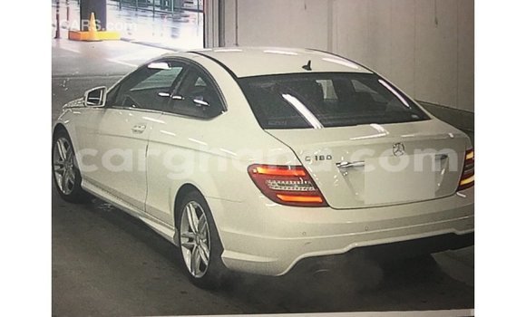 Ra Imported Mercedes-Benz A200 funfun Ọkọ̀ in Import - Dubai ni Ashanti Ra Imported Mercedes-Benz A200 funfun Ọkọ̀ in Import - Dubai ni Ashanti