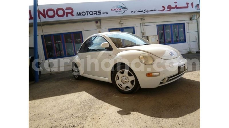 Big with watermark volkswagen beetle ashanti import dubai 21699