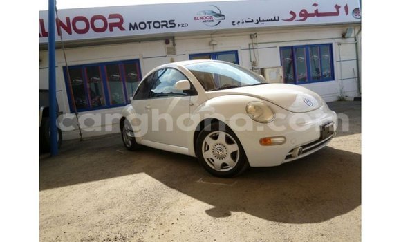 Sayi Imported Volkswagen Beetle White Mota in Import - Dubai a Ashanti Sayi Imported Volkswagen Beetle White Mota in Import - Dubai a Ashanti