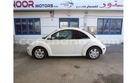 Sayi Imported Volkswagen Beetle White Mota in Import - Dubai a Ashanti Sayi Imported Volkswagen Beetle White Mota in Import - Dubai a Ashanti
