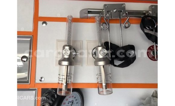 Sayi Imported Toyota Hiace White Mota in Import - Dubai a Ashanti Sayi Imported Toyota Hiace White Mota in Import - Dubai a Ashanti