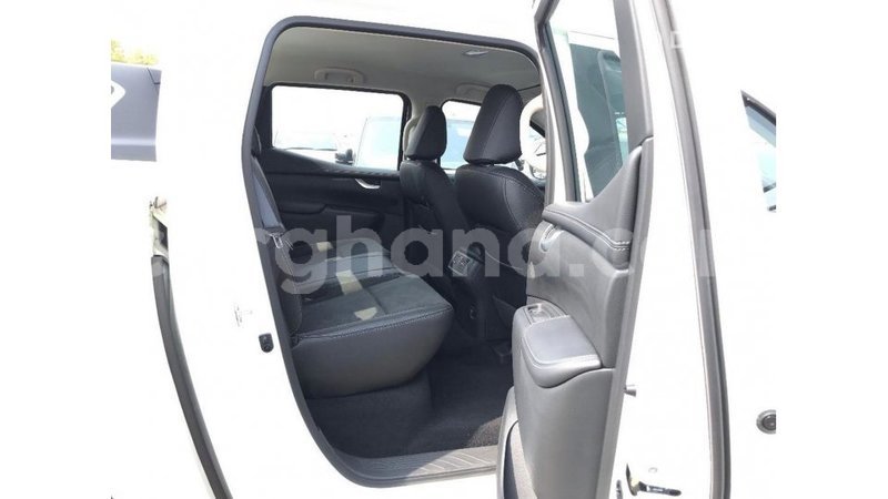 Big with watermark mercedes benz 250 ashanti import dubai 21700