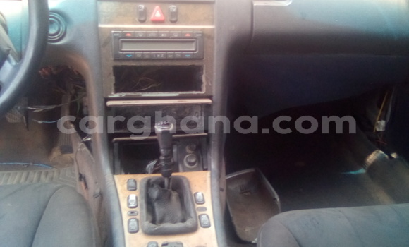 Buy Used Mercedes‒Benz 250 Silver Car in Accra in Greater Accra Buy Used Mercedes‒Benz 250 Silver Car in Accra in Greater Accra