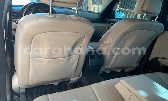 Ra Àlòkù Mercedes‒Benz 300CD Miiran Ọkọ̀ in Accra ni Greater Accra Ra Àlòkù Mercedes‒Benz 300CD Miiran Ọkọ̀ in Accra ni Greater Accra