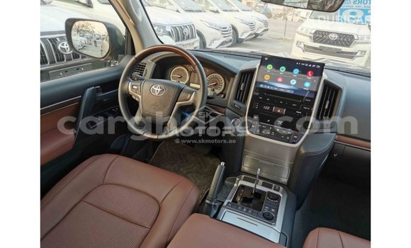 Sayi Imported Toyota Land Cruiser Sauran Mota in Import - Dubai a Ashanti Sayi Imported Toyota Land Cruiser Sauran Mota in Import - Dubai a Ashanti