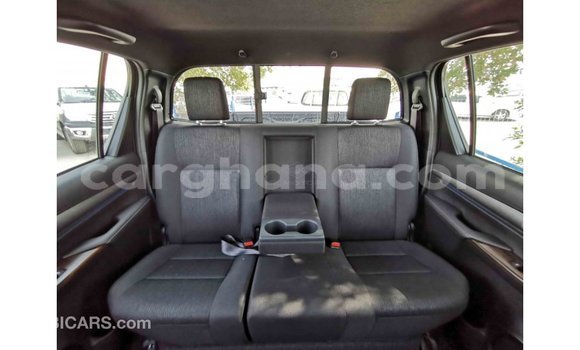 Sayi Imported Toyota Hilux Black Mota in Import - Dubai a Ashanti Sayi Imported Toyota Hilux Black Mota in Import - Dubai a Ashanti