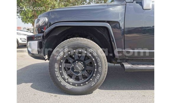 Buy Import Toyota FJ Cruiser Black Car in Import - Dubai in Ashanti Buy Import Toyota FJ Cruiser Black Car in Import - Dubai in Ashanti