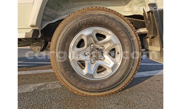 Buy Import Toyota Land Cruiser White Car in Import - Dubai in Ashanti Buy Import Toyota Land Cruiser White Car in Import - Dubai in Ashanti