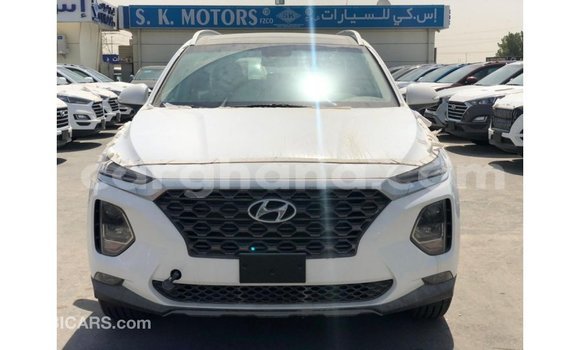 Buy Import Hyundai Santa Fe White Car in Import - Dubai in Ashanti Buy Import Hyundai Santa Fe White Car in Import - Dubai in Ashanti