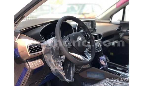 Buy Import Hyundai Santa Fe White Car in Import - Dubai in Ashanti Buy Import Hyundai Santa Fe White Car in Import - Dubai in Ashanti