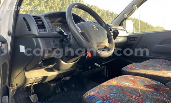 Buy Import Toyota Hiace White Car in Import - Dubai in Ashanti Buy Import Toyota Hiace White Car in Import - Dubai in Ashanti