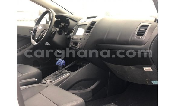 Sayi Imported Kia Cerato White Mota in Import - Dubai a Ashanti Sayi Imported Kia Cerato White Mota in Import - Dubai a Ashanti
