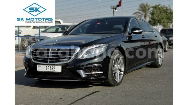 Big with watermark mercedes benz a200 ashanti import dubai 21801