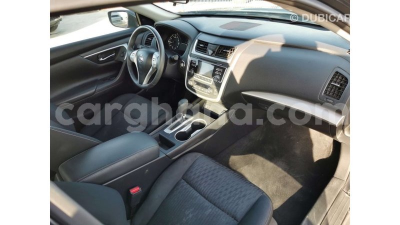 Big with watermark nissan altima ashanti import dubai 21804