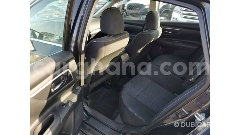 Big with watermark nissan altima ashanti import dubai 21804