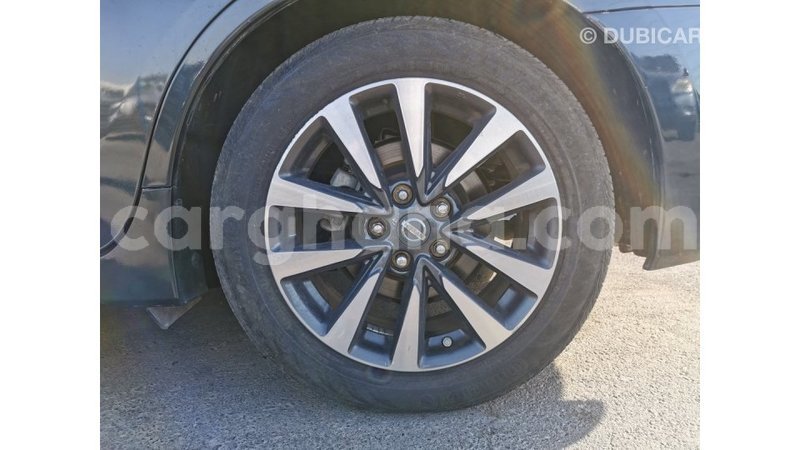 Big with watermark nissan altima ashanti import dubai 21804