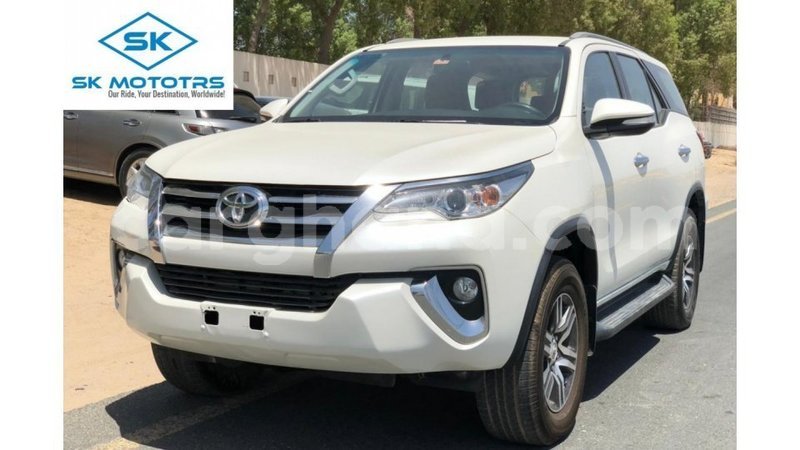 Big with watermark toyota fortuner ashanti import dubai 21806