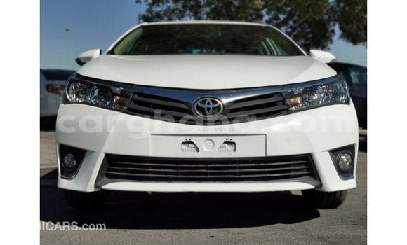 Sayi Imported Toyota Corolla White Mota in Import - Dubai a Ashanti Sayi Imported Toyota Corolla White Mota in Import - Dubai a Ashanti