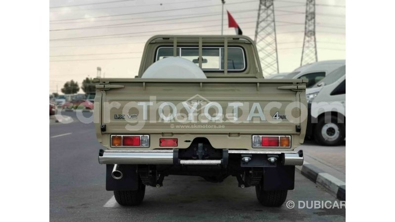 Big with watermark toyota land cruiser ashanti import dubai 21851