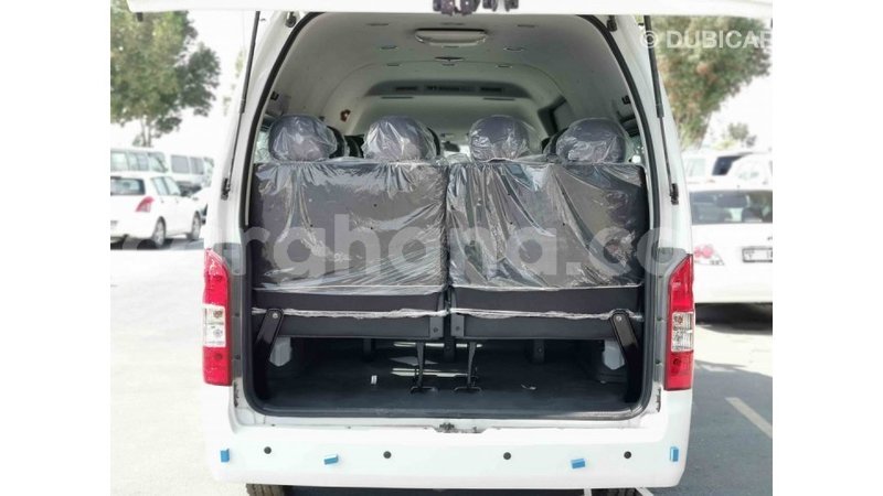 Big with watermark foton tunland ashanti import dubai 21855