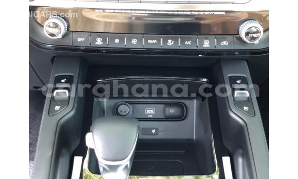 Sayi Imported Kia Rio White Mota in Import - Dubai a Ashanti Sayi Imported Kia Rio White Mota in Import - Dubai a Ashanti