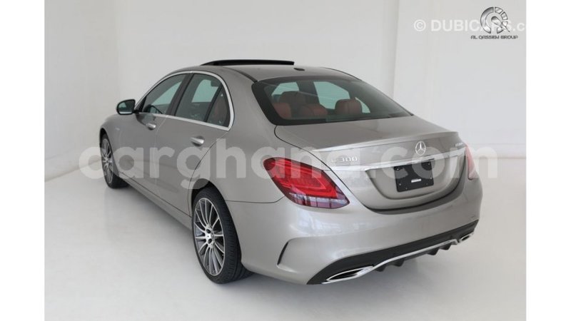 Big with watermark mercedes benz a200 ashanti import dubai 21864