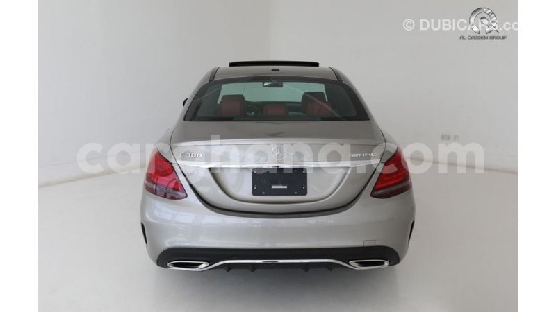 Big with watermark mercedes benz a200 ashanti import dubai 21864