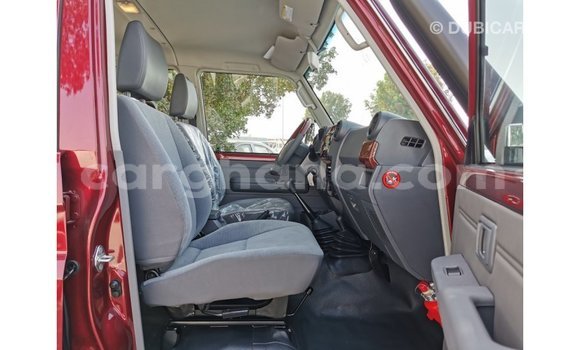 Ra Imported Toyota Land Cruiser Red Ọkọ̀ in Import - Dubai ni Ashanti Ra Imported Toyota Land Cruiser Red Ọkọ̀ in Import - Dubai ni Ashanti