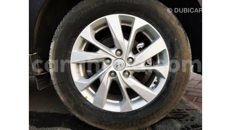 Big with watermark hyundai tucson ashanti import dubai 21872