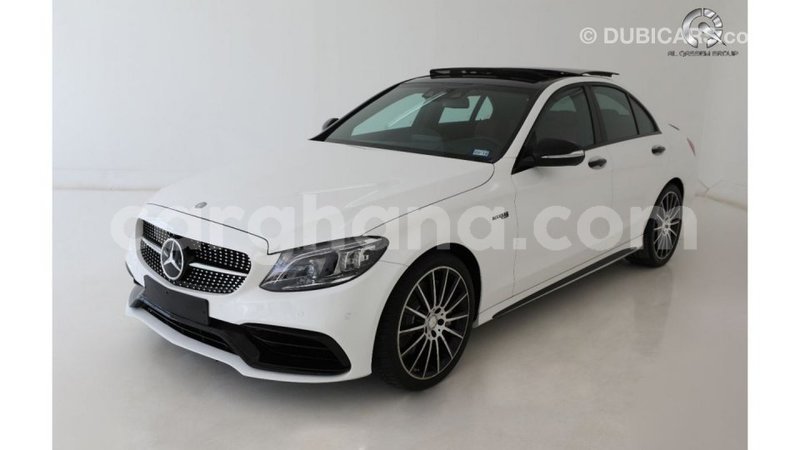 Big with watermark mercedes benz a200 ashanti import dubai 21874