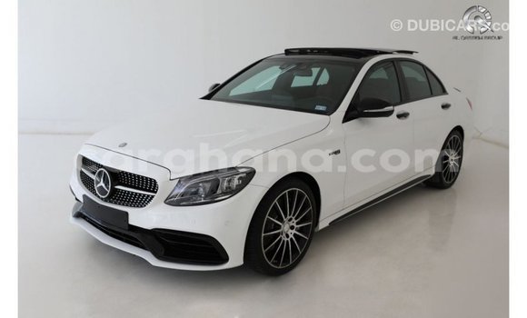 Ra Imported Mercedes-Benz A200 funfun Ọkọ̀ in Import - Dubai ni Ashanti Ra Imported Mercedes-Benz A200 funfun Ọkọ̀ in Import - Dubai ni Ashanti