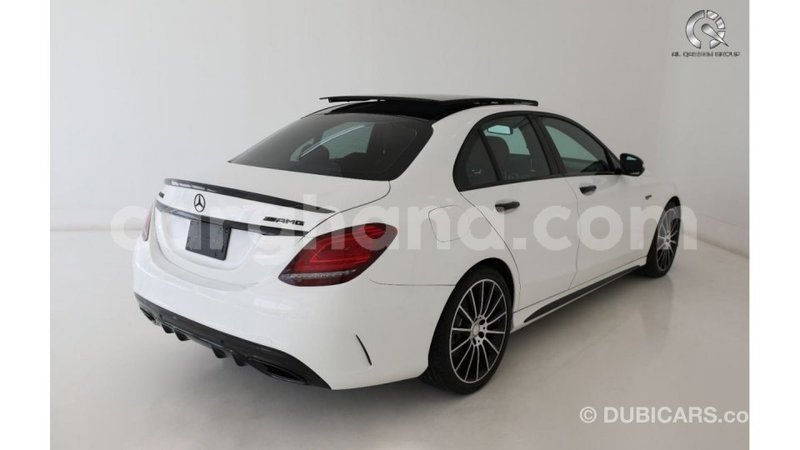 Big with watermark mercedes benz a200 ashanti import dubai 21874