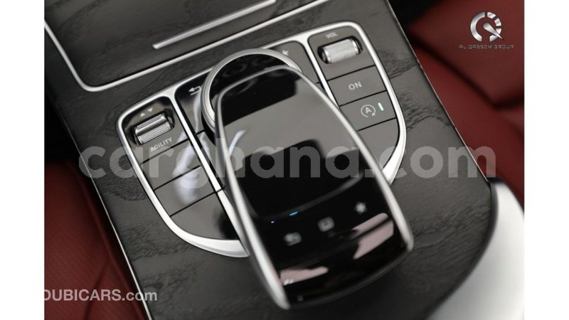 Big with watermark mercedes benz a200 ashanti import dubai 21874