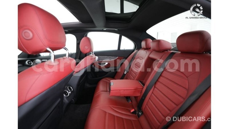 Big with watermark mercedes benz a200 ashanti import dubai 21874