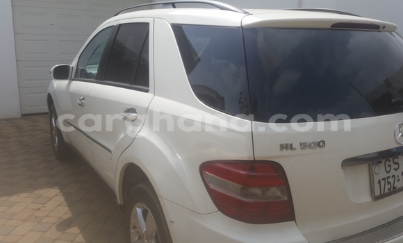 Buy Used Mercedes Viano White Car in Accra in Greater Accra Buy Used Mercedes Viano White Car in Accra in Greater Accra