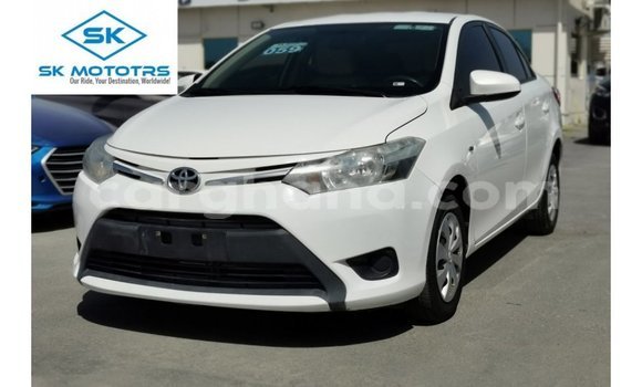 Ra Imported Toyota Yaris funfun Ọkọ̀ in Import - Dubai ni Ashanti Ra Imported Toyota Yaris funfun Ọkọ̀ in Import - Dubai ni Ashanti