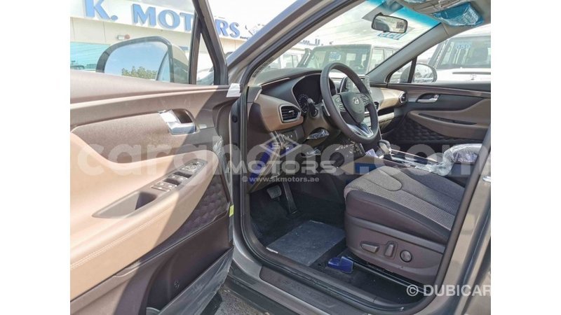 Big with watermark hyundai santa fe ashanti import dubai 21889